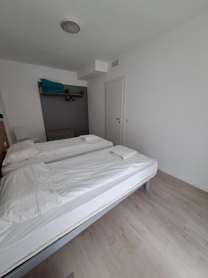 Appartamenti Elisabeth Brenzone sul Garda Exterior foto